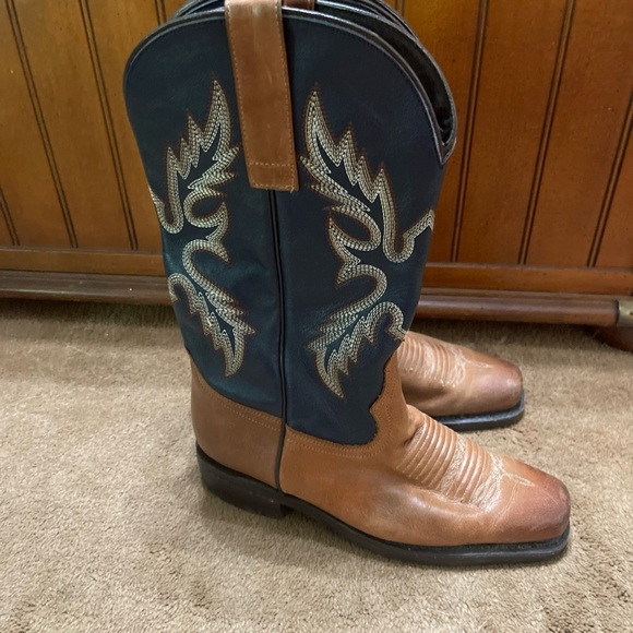 SIZE 8 VTG WOMENS MASTERSON BOOT CO COWBOY NAVY AND BROWN BOOTS SQ TOE - Picture 9 of 11